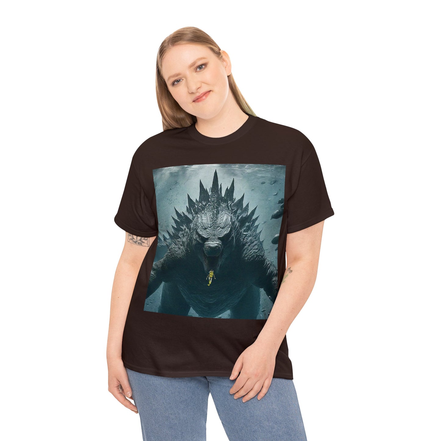 Godzilla deep sea close encounter: Unisex Heavy Cotton Tee